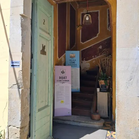 Au Bord Du Canal Du Midi אתר קמפינג *